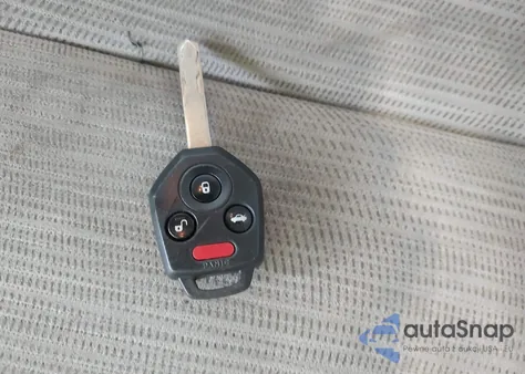 2014 Subaru Legacy 2.5I Premium из США, поврежденный, VIN 4S3BMCC67E3012649